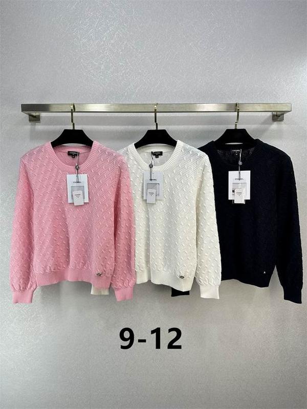 Chanel Women's Sweater 89